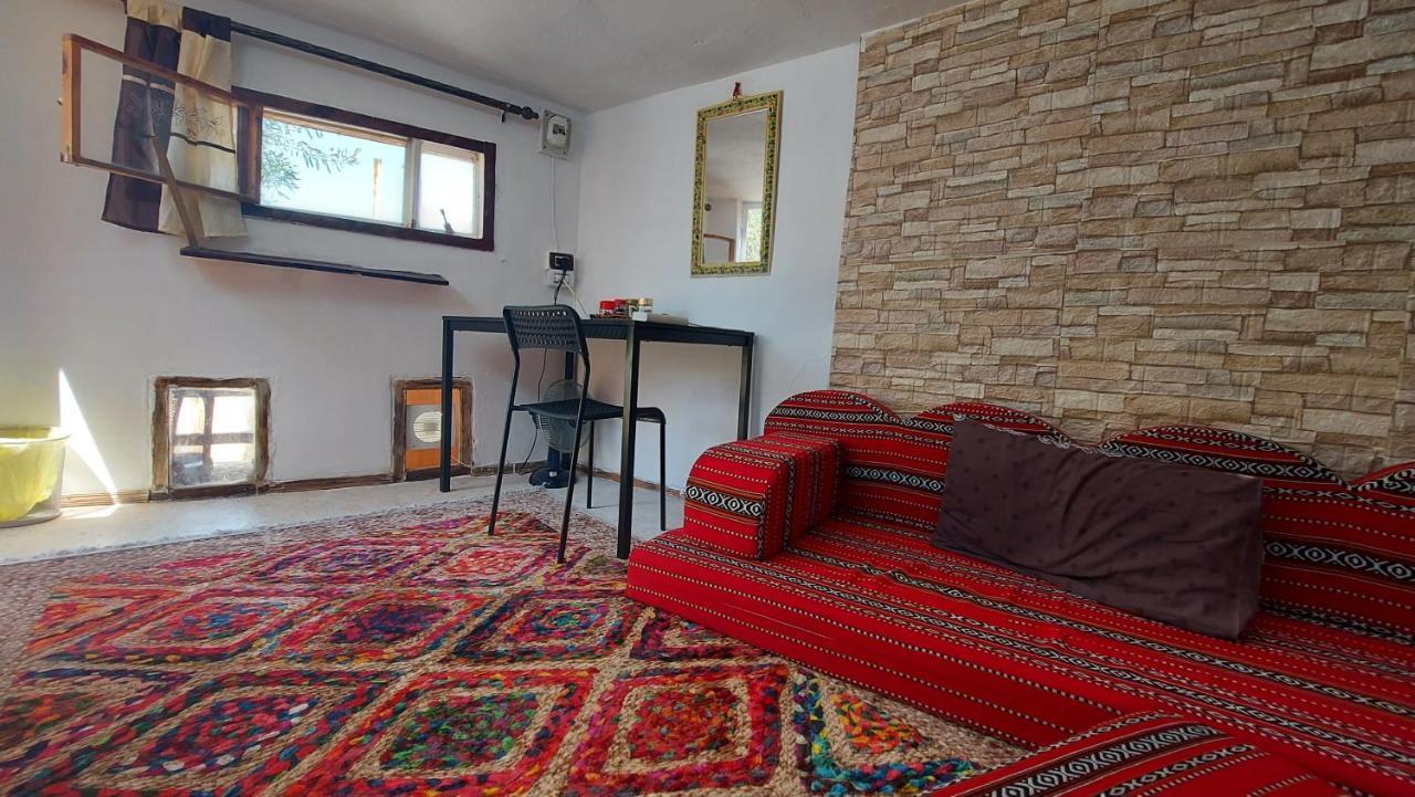 Our Villa'S Private Apartments - Hq Budget Stay - Wonderful Horizon View Of Jerash 杰拉什 外观 照片
