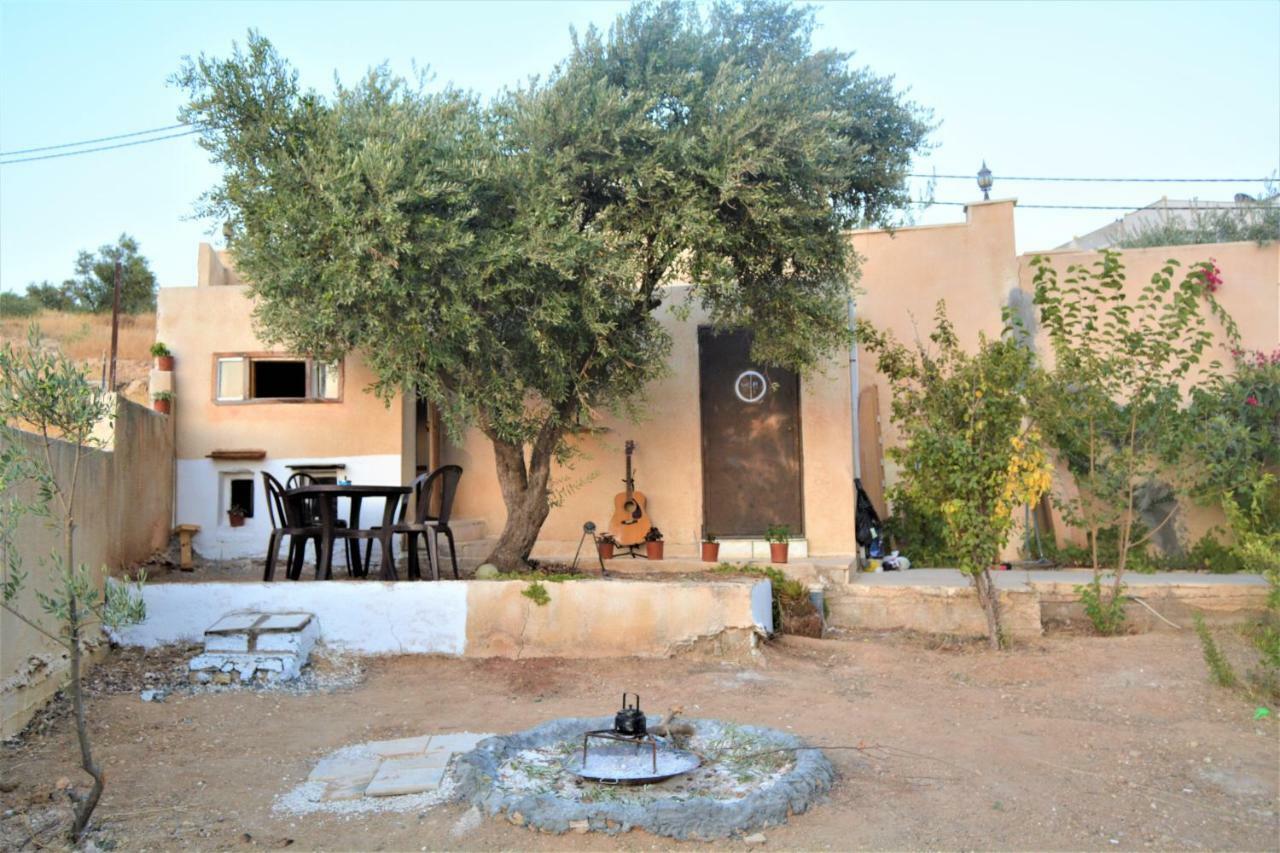 Our Villa'S Private Apartments - Hq Budget Stay - Wonderful Horizon View Of Jerash 杰拉什 外观 照片