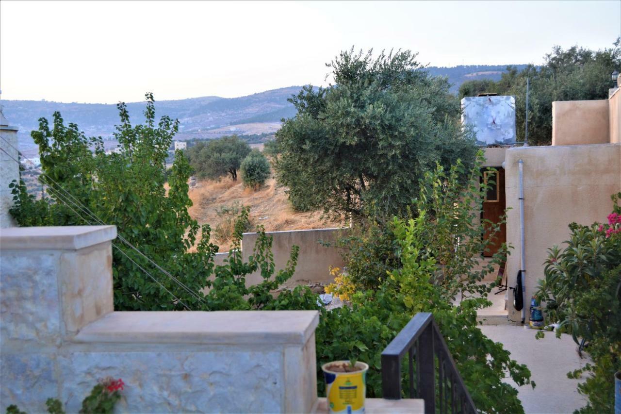 Our Villa'S Private Apartments - Hq Budget Stay - Wonderful Horizon View Of Jerash 杰拉什 外观 照片