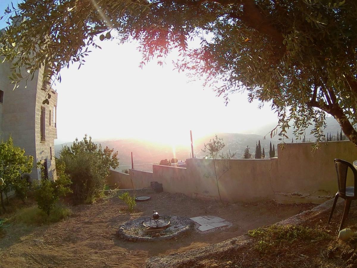 Our Villa'S Private Apartments - Hq Budget Stay - Wonderful Horizon View Of Jerash 杰拉什 外观 照片
